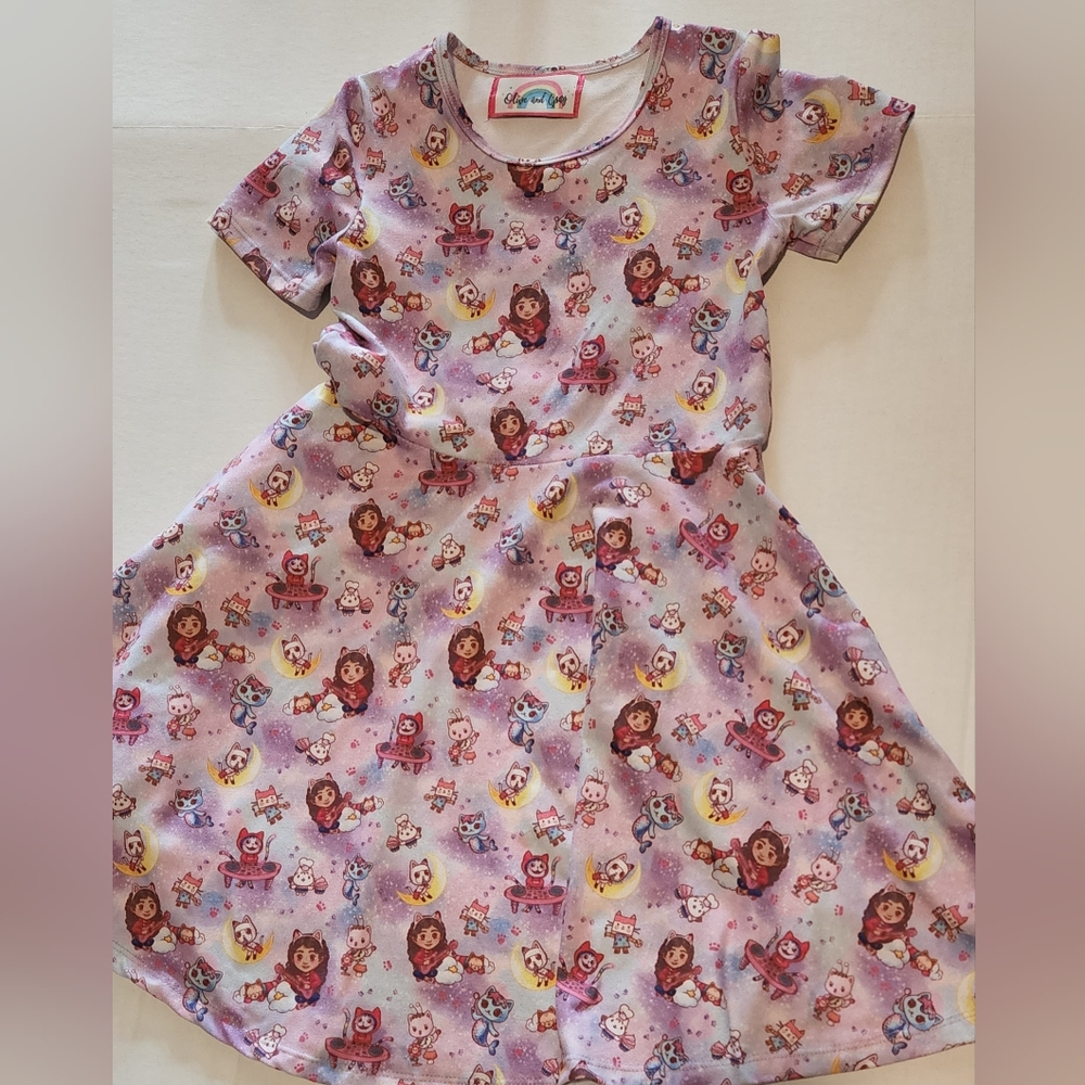Size 6 Boutique Brand Gabby's Dollhouse-inspired twirl dress